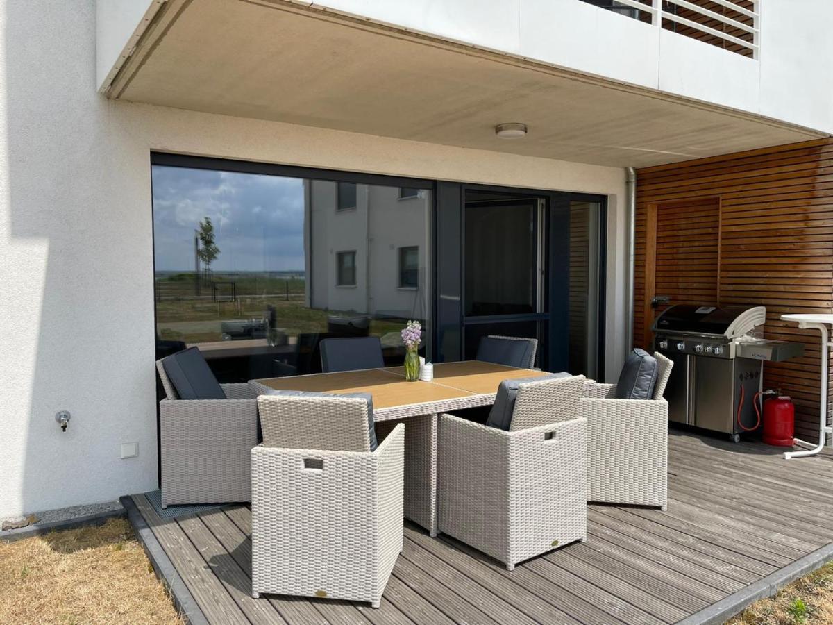 Exklusives Apartment Mit Blick Auf Den See Grossraeschen Exterior photo